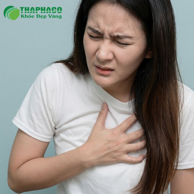 đau tức ngực là bệnh gì