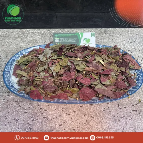 Hình ảnh lá đơn đỏ khô đã được sơ chế