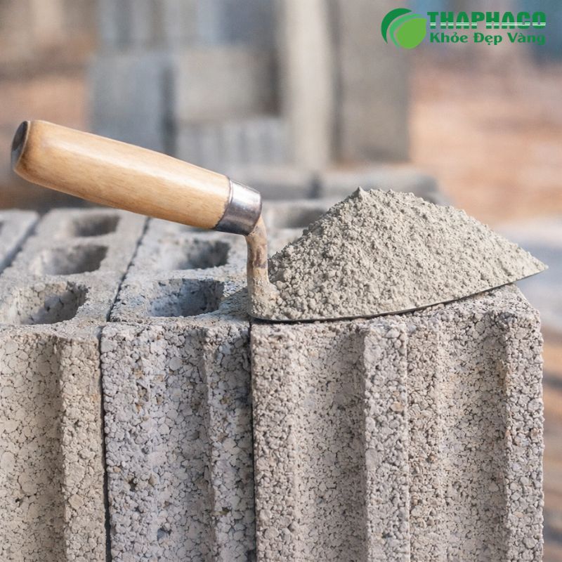 dị ứng xi măng là gì