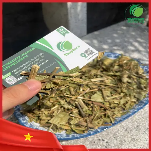 Ly trà hoàn ngọc ấm nóng, thức uống lý tưởng cho chế độ giảm cân