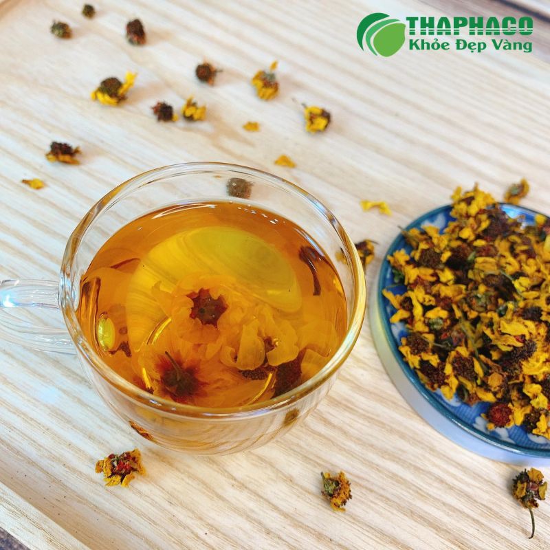 Trà hoa cúc giúp thanh nhiệt giải độc, an thần, hỗ trợ giấc ngủ