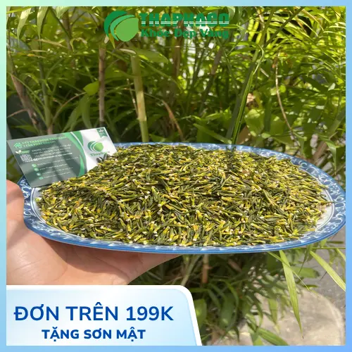 Pha trà tim sen uống hàng ngày