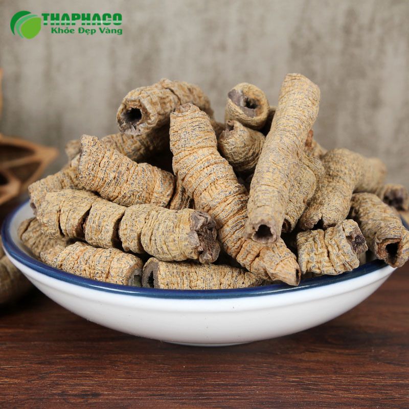 Ba Kích giúp bổ thận tráng dương, tăng cường sinh lực, cải thiện chức năng sinh lý nam giới
