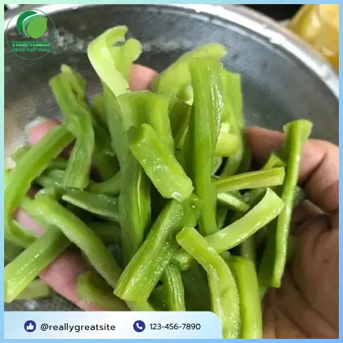 Cách sơ chế rau tiến vua khô