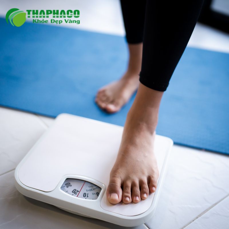 Giảm cân nếu bị thừa cân hoặc béo phì để giảm áp lực lên sàn chậu