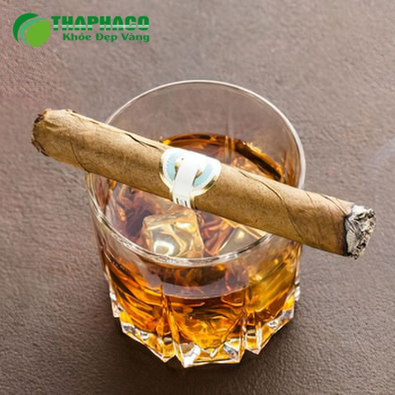 Thuốc lá và rượu bia là những tác nhân gây hại trực tiếp đến thận và hệ thống mạch máu
