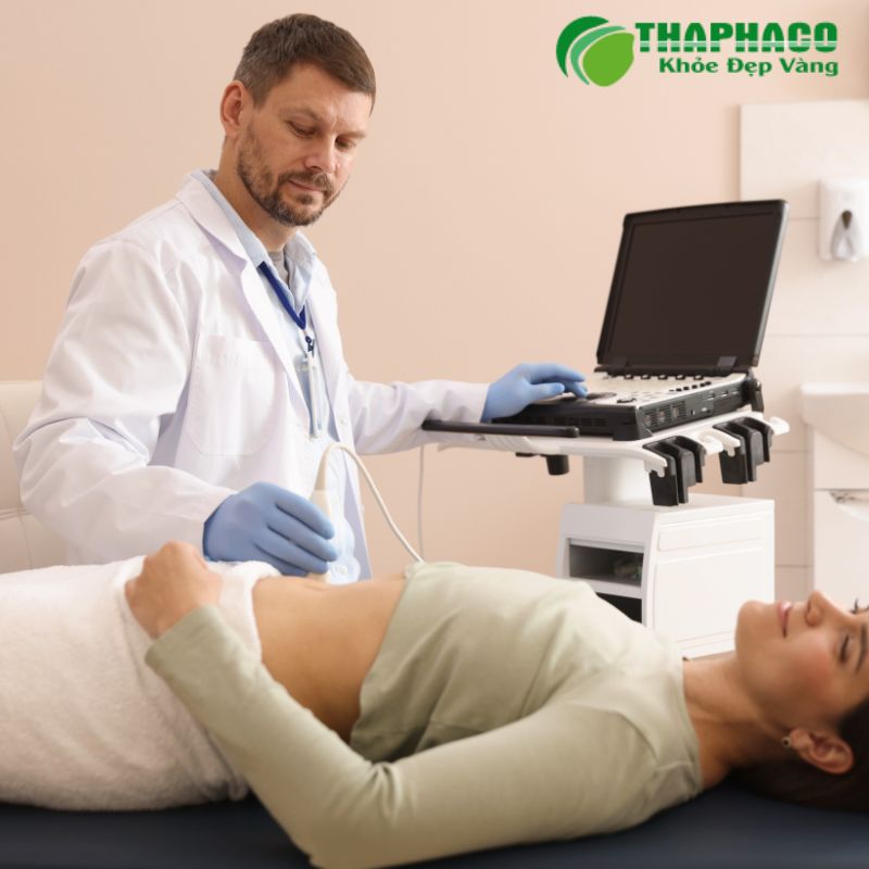 Chẩn đoán tắc vòi trứng bằng cách chụp X-quang tử cung vòi trứng (HSG), siêu âm và nội soi ổ bụng