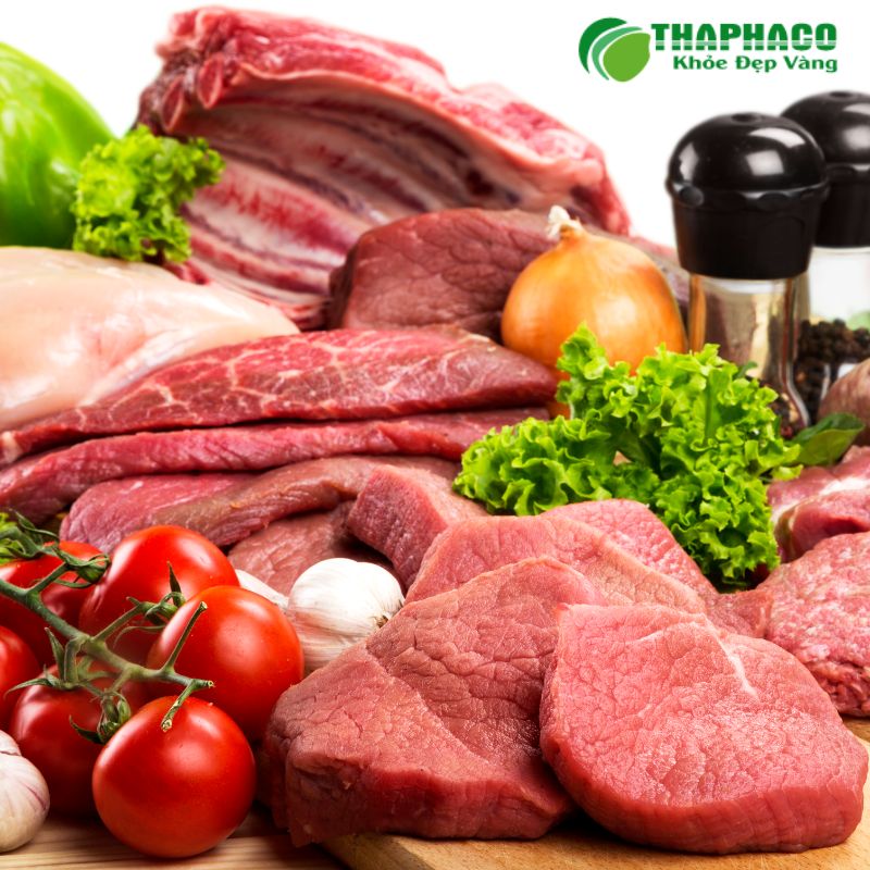 Cần giảm thiểu hoặc tránh xa các loại thịt đỏ (thịt bò, thịt dê), nội tạng động vật