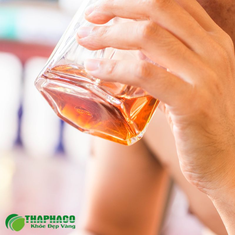 Tăng triglyceride máu thường xuất phát từ chế độ ăn uống và lối sống thiếu lành mạnh