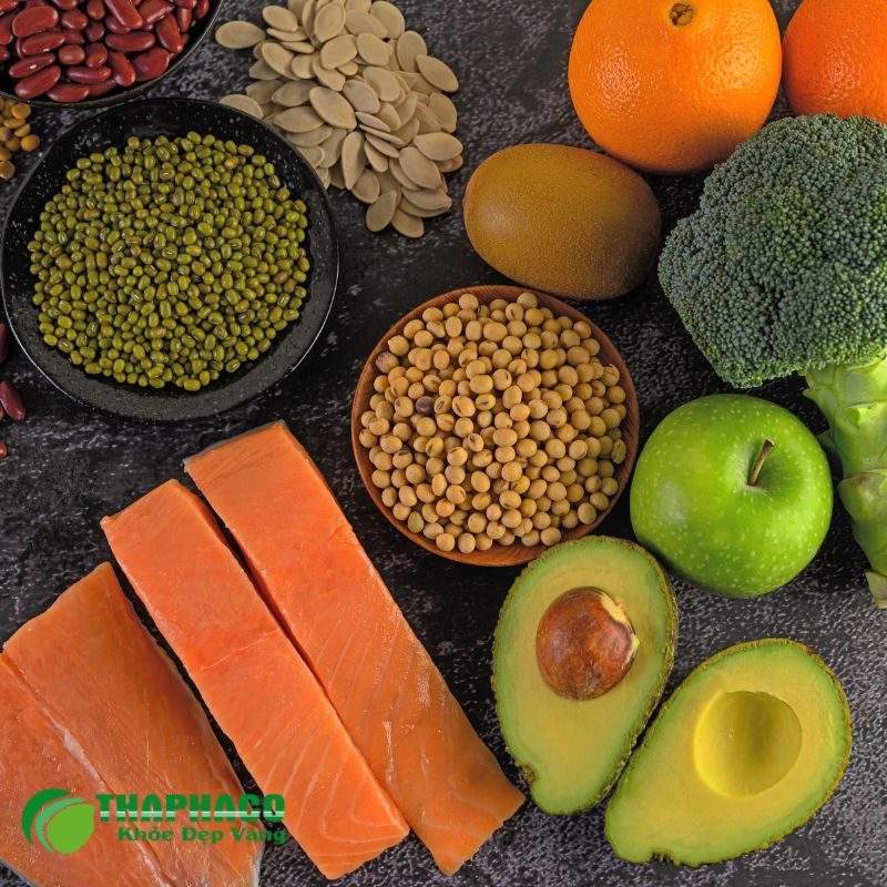 Chế độ ăn uống đóng vai trò then chốt trong việc kiểm soát triglyceride