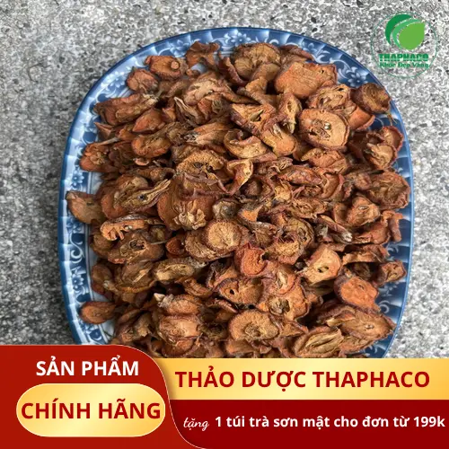 Hình ảnh quả táo mèo tươi ngon trên cành