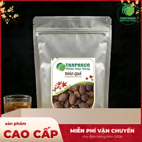 Hình ảnh các món ăn hấp dẫn được chế biến cùng thảo quả rang chay, thể hiện sự phong phú trong ẩm thực