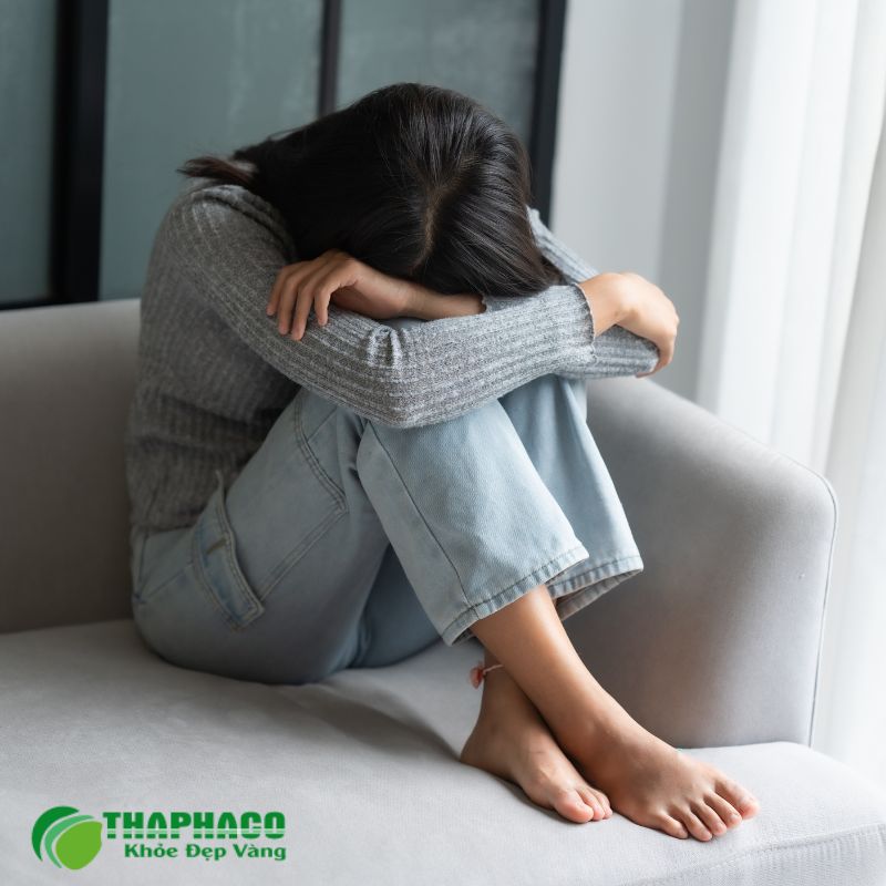 Căng thẳng có thể ảnh hưởng đến hệ miễn dịch, khiến cơ thể dễ bị viêm nhiễm hơn