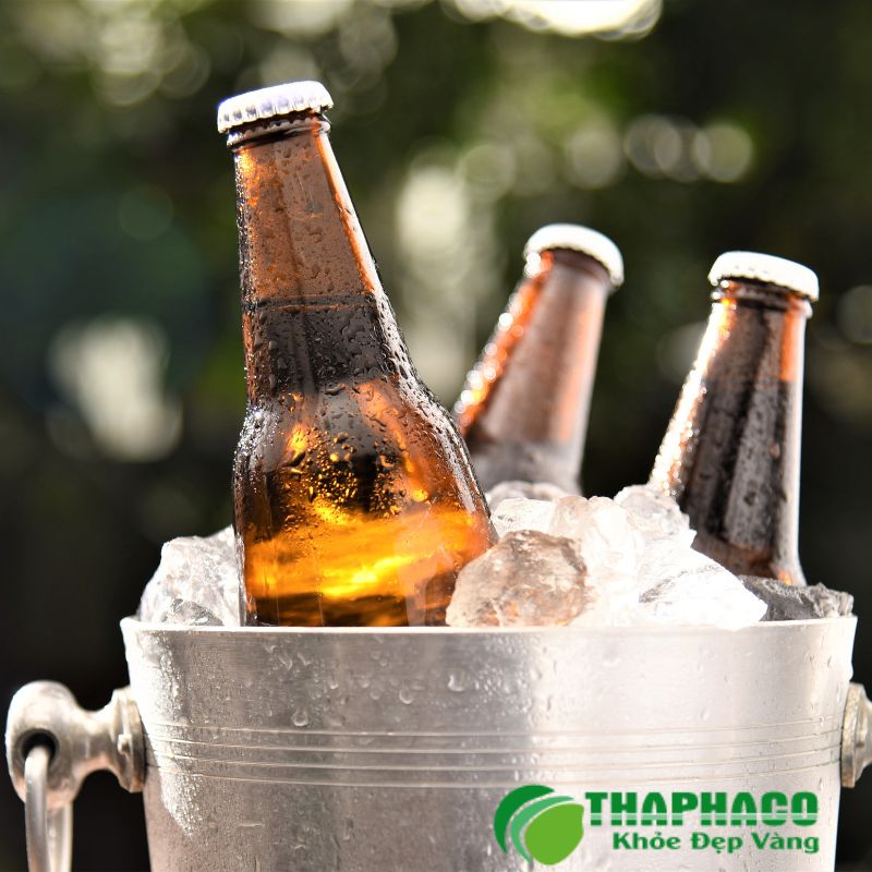 Thuốc lá và rượu bia là yếu tố làm tăng nguy cơ viêm thực quản và cản trở quá trình lành bệnh