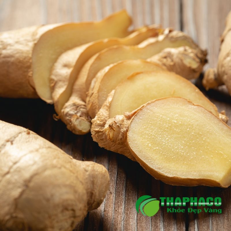 Gừng có khả năng hỗ trợ làm dịu các triệu chứng đau dạ dày và thúc đẩy quá trình phục hồi niêm mạc