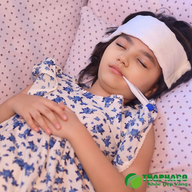 Thiếu ngủ, stress, ánh sáng chớp nháy, rượu bia, sốt cao là các yếu tố kích hoạt động kinh