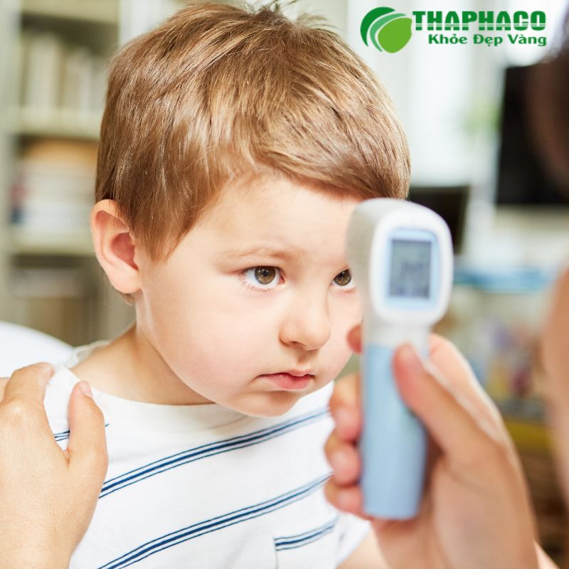 Sốt cao không rõ nguyên nhân, đặc biệt nếu kèm theo ớn lạnh là dấu hiệu cần gặp bác sĩ ngay