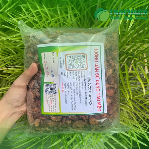 Hình ảnh táo mèo khô đã được thái lát và phơi